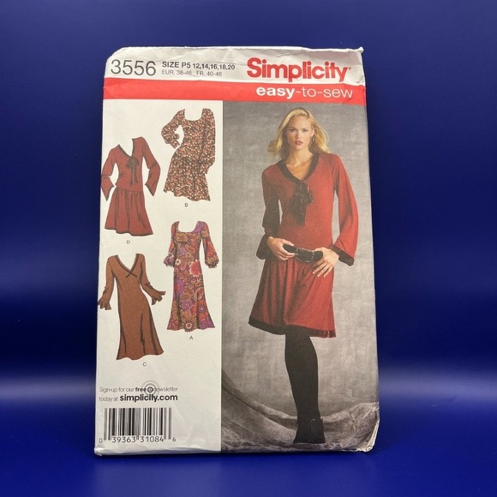 3556 Simplicity Easy-to-Sew Dress Sewing Pattern Misses Size 4 6 10 12‎ 14 18 20